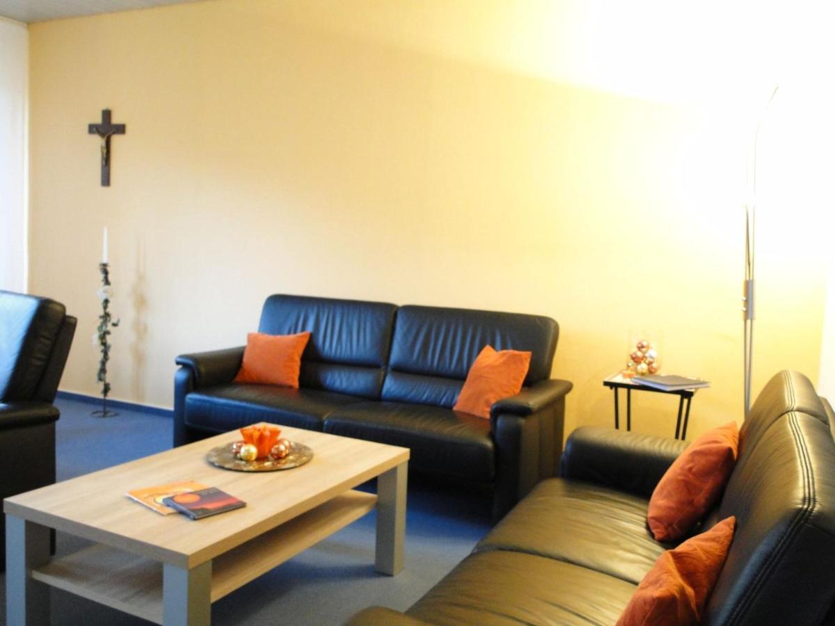 Haus St. Josef Hostel Vallendar Εξωτερικό φωτογραφία